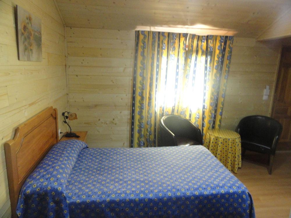 Hostal Gran Avenida Tarancón Екстериор снимка